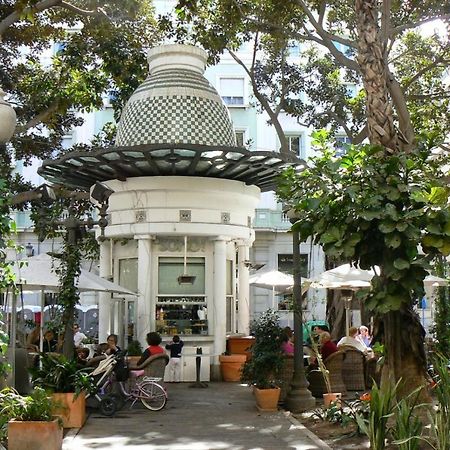 Belleza Y Estetica Modernista En Pleno Centro Alicante Buitenkant foto